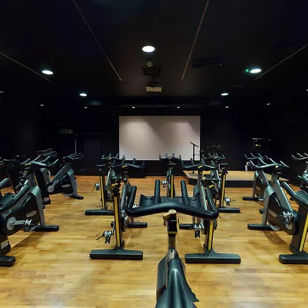 Village South Otel Leeds (West Yorkshire)