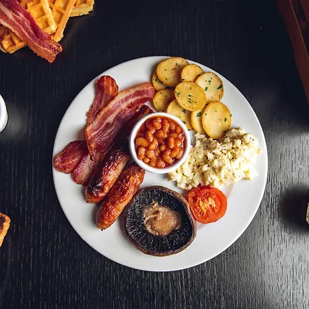 Village South 4* Leeds (West Yorkshire)