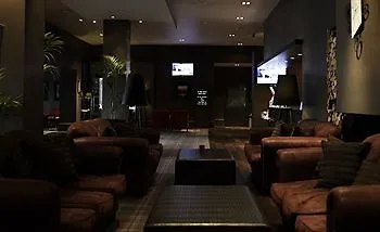 Village Leeds South 4*