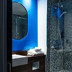 Village South 4* Leeds (West Yorkshire)