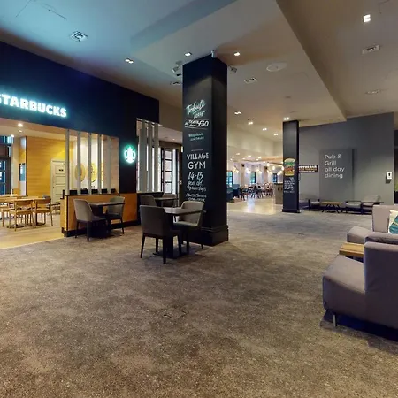 Hotel Village Leeds South 4*