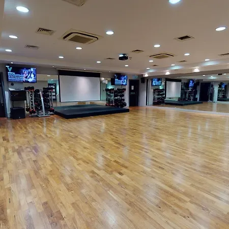 Village South ホテル 4*