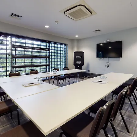 利兹南乡村酒店 酒店 利兹