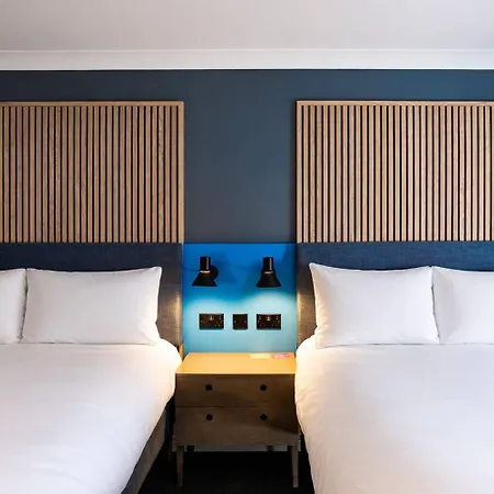 Hotel Village South Leeds (West Yorkshire)