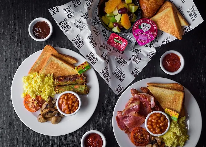 Village South Hotel 4*