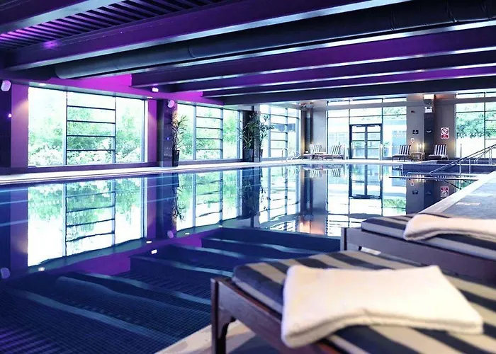 Village South Hotel Leeds (West Yorkshire)