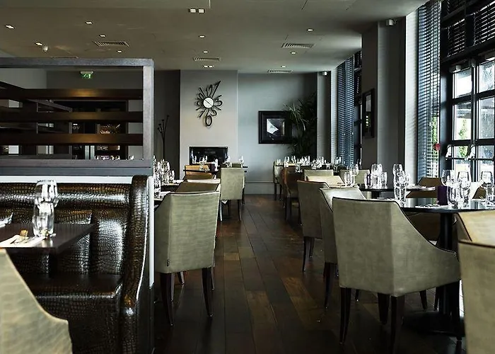 Village South Hotel 4*