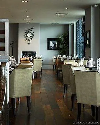 Village South 4* Leeds (West Yorkshire)