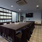 فيليدج ساوث فندق 4*