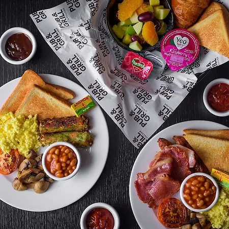 Village South Hotel 4*