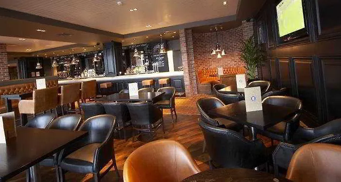 Hotel Village South 4*