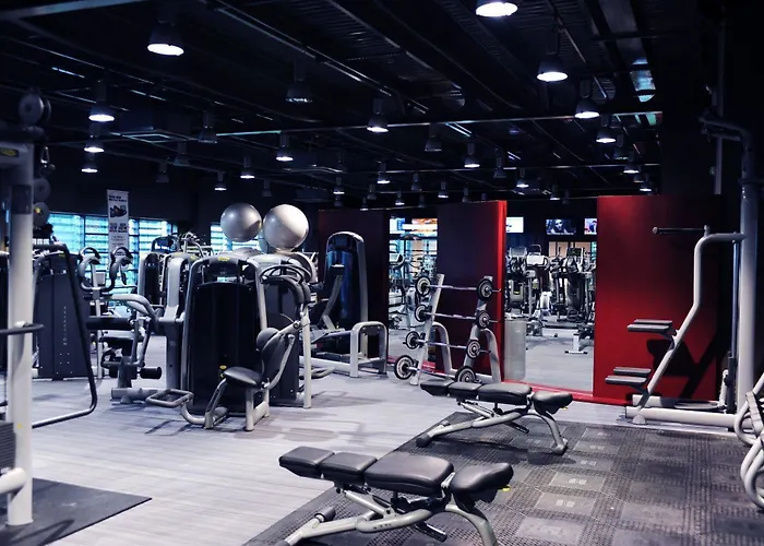 Hotel Village South 4*