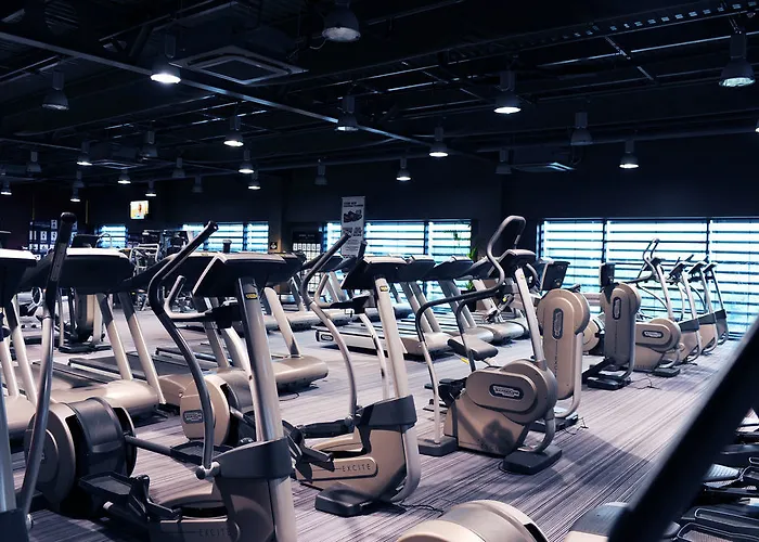 Village South 4* Leeds (West Yorkshire)